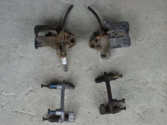 Rescued attachment Rear Calipers.jpg